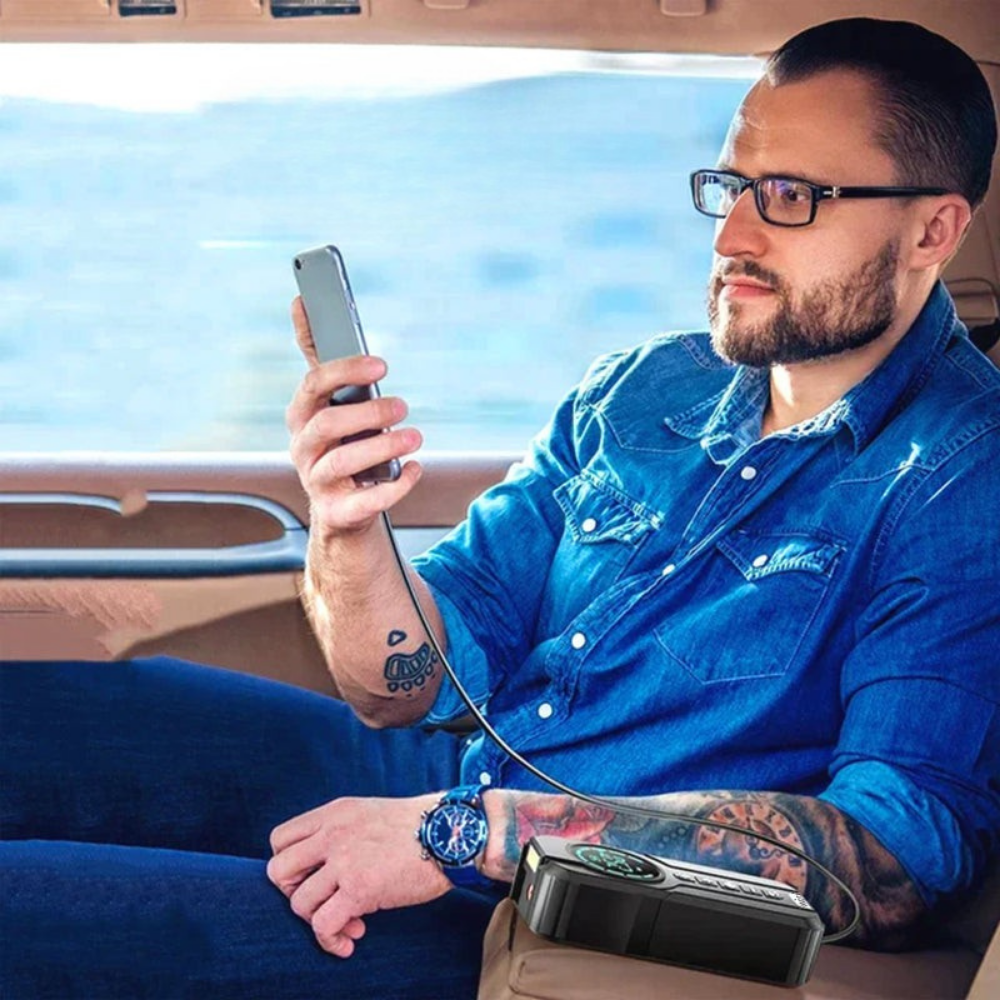 Přenosná huštička pneumatik s LED diodou a funkcí startování auta – kompaktní a efektivní asistenční zařízení 1