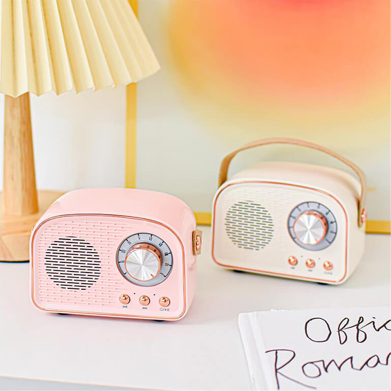 Přenosný Bluetooth reproduktor v retro stylu s vysoce kvalitním zvukem a dlouhou výdrží baterie – kompaktní a stylový design 2