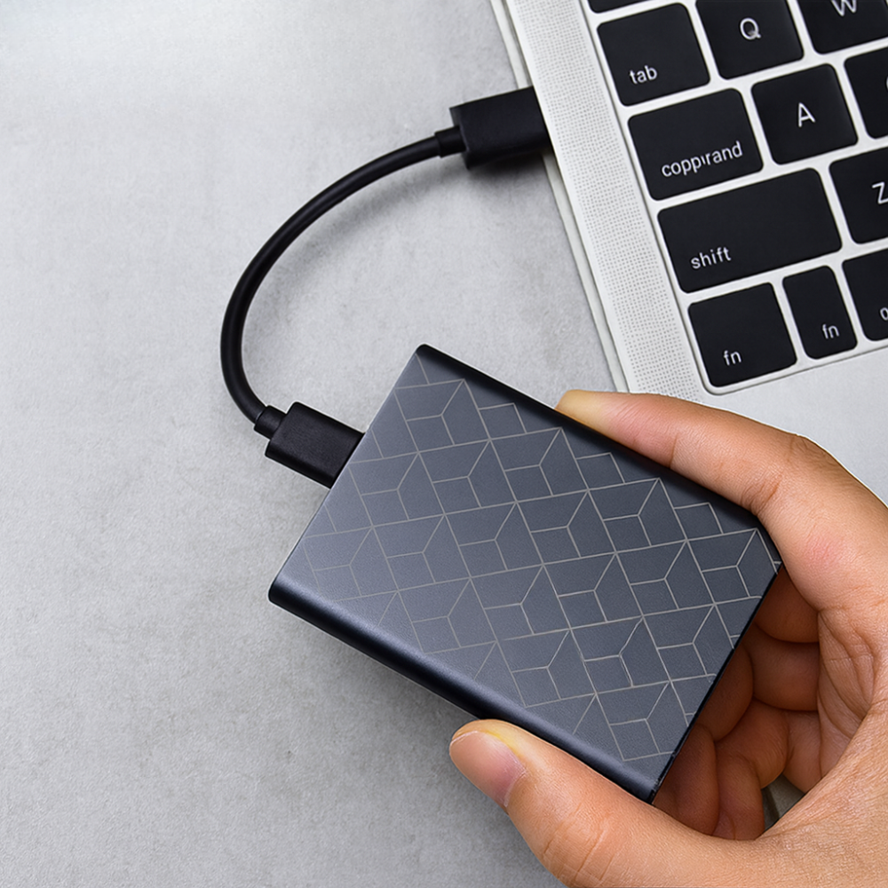 Přenosný SSD disk s rychlým přenosem dat a odolným hliníkovým pouzdrem – kompaktní a lehký design 2