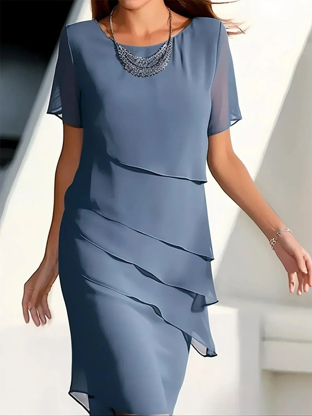 Šifonové midi šaty s splývavým střihem, elegantní design v lehké látce, ideální pro rů 0