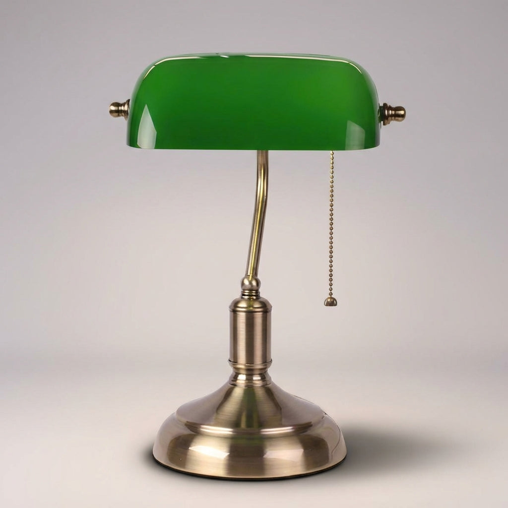 Skleněná stolní lampa s ručně vyrobeným stínidlem a leštěnou kovovou základnou – klasický design do obývacího pokoje 2