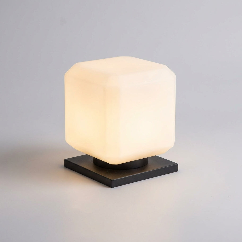 Solární venkovní lampa s kovovou konstrukcí – minimalistická skandinávská lampa do domácnosti, 10 cm x 10 cm 2