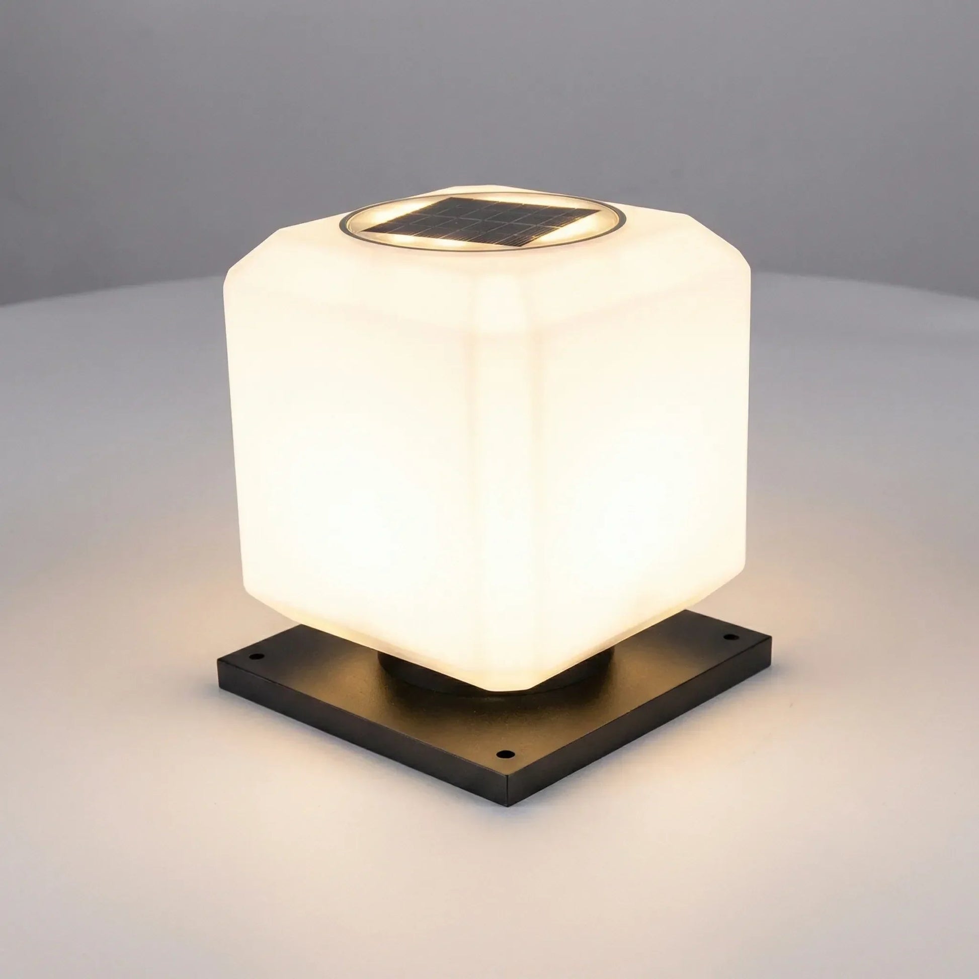 Solární venkovní lampa s kovovou konstrukcí – minimalistická skandinávská lampa do domácnosti, 10 cm x 10 cm 5