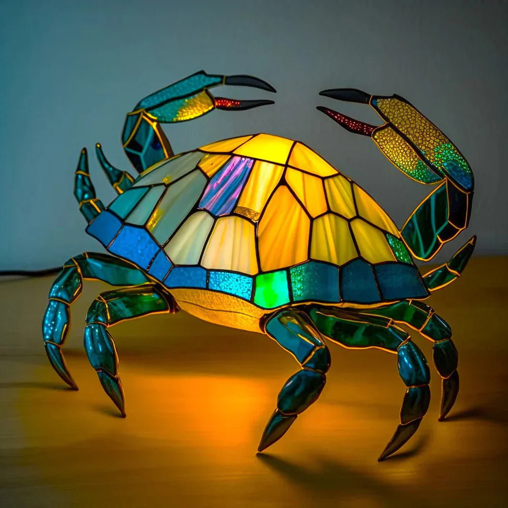 Sošná skleněná lampa se zvířecími motivy v jemném světle 6
