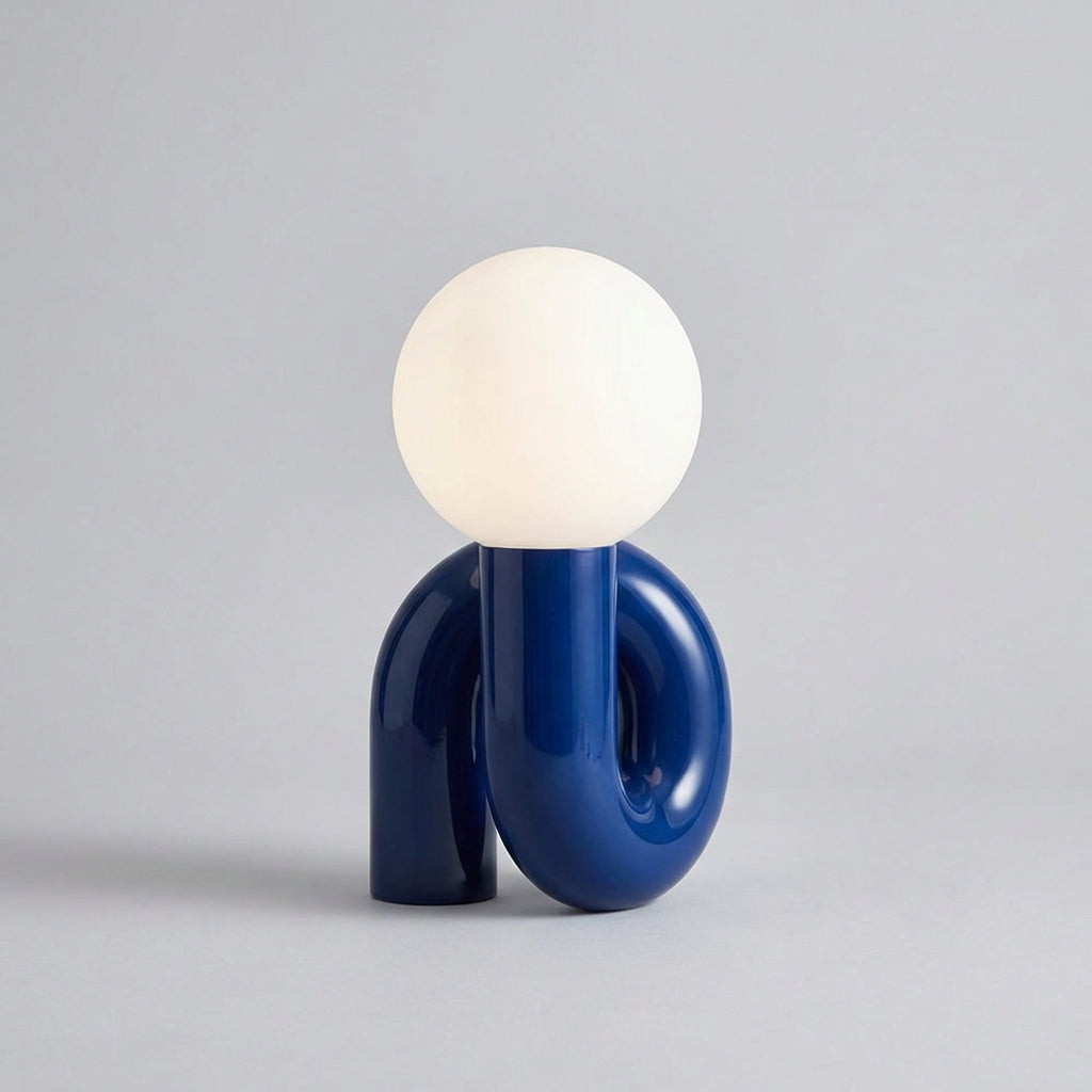 Stolní Lampa s LED Osvětlením a Matným Sklem – Moderní Sochařský Design pro Noční Stolek nebo Pracovní Stůl 0