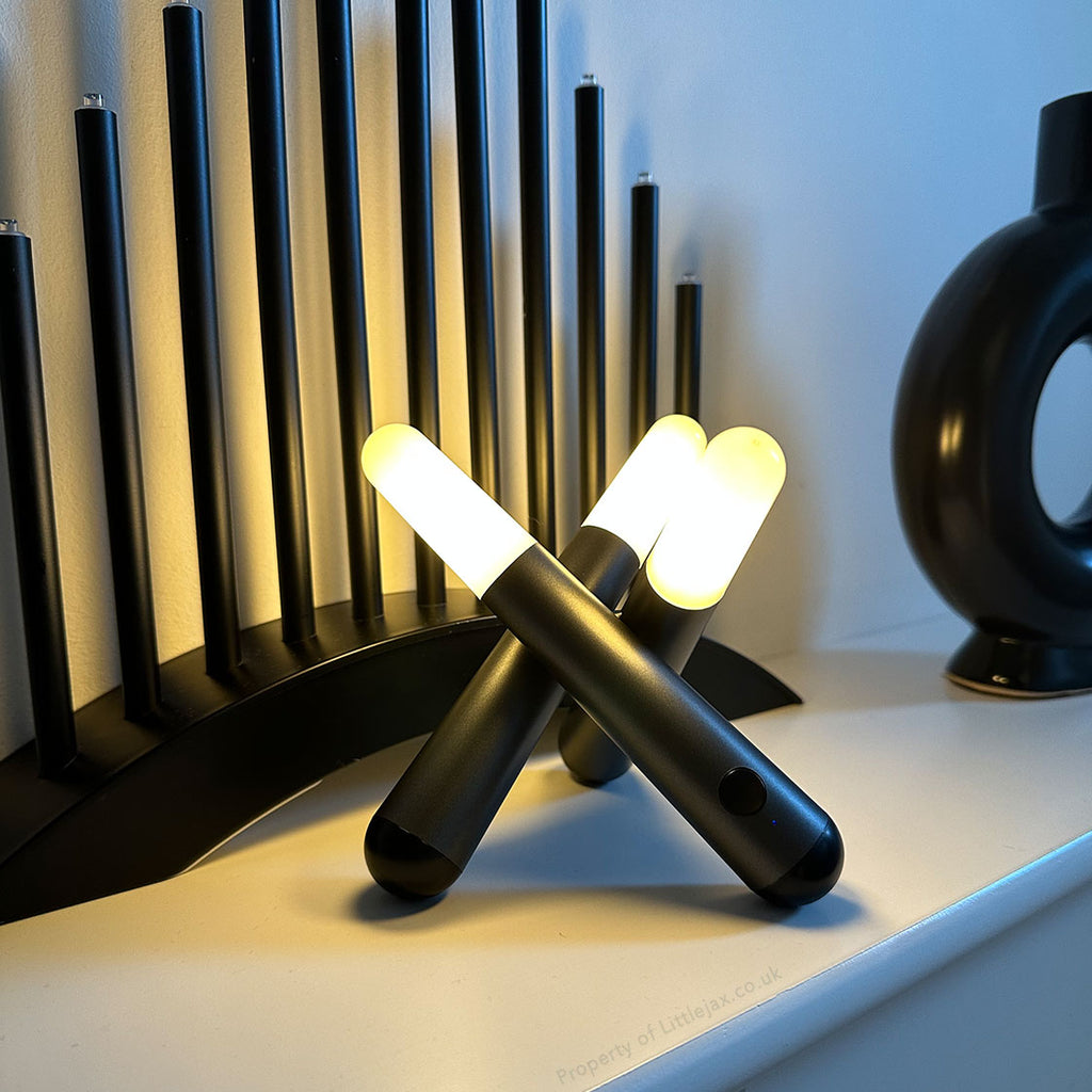 Stolní Lampa s Nastavitelným Jasem a Dotykovým Ovládáním – Moderní Design se Třemi Hlavami 4
