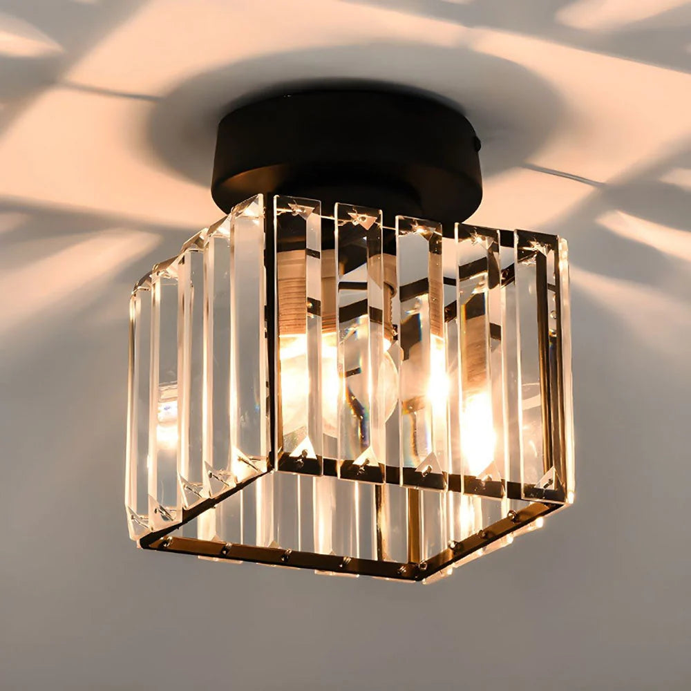 Stropní svítidlo s křišťálovým krytem a mosazným rámem, moderní čtvercový design 2