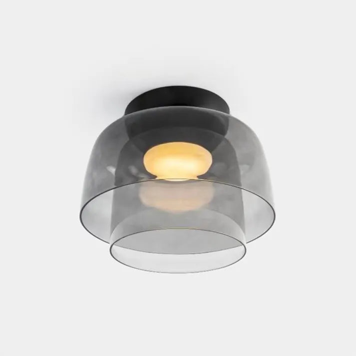 Stropní lampa s designem inspirovaným středověkem 17
