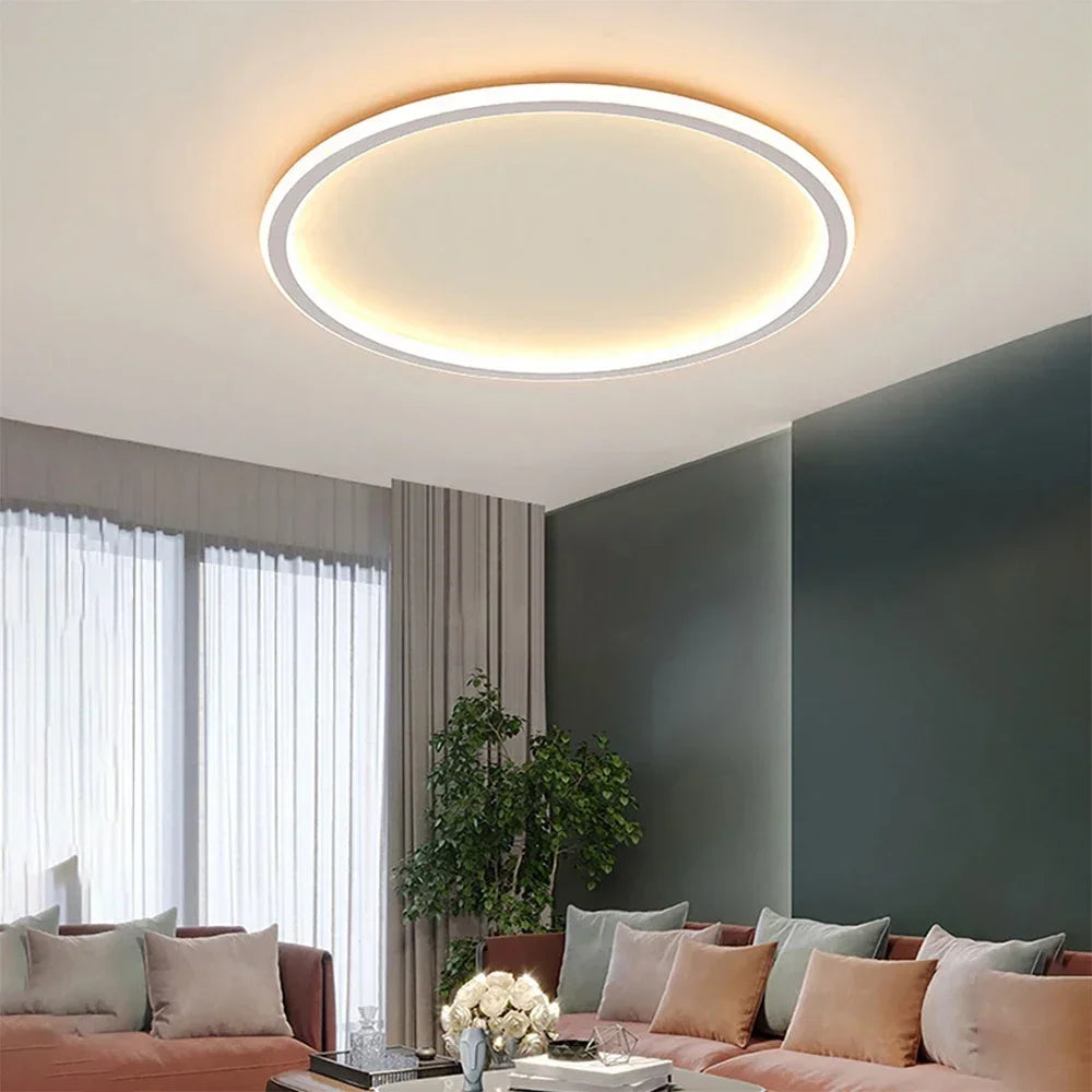 Stylová stropní lampa s minimalistickým, skandinávským vzhledem. 0