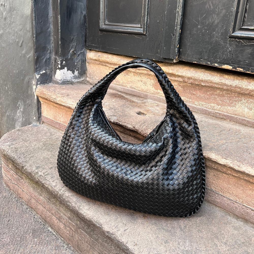Stylová tkaná kabelka Amélie pro elegantní ženy 3