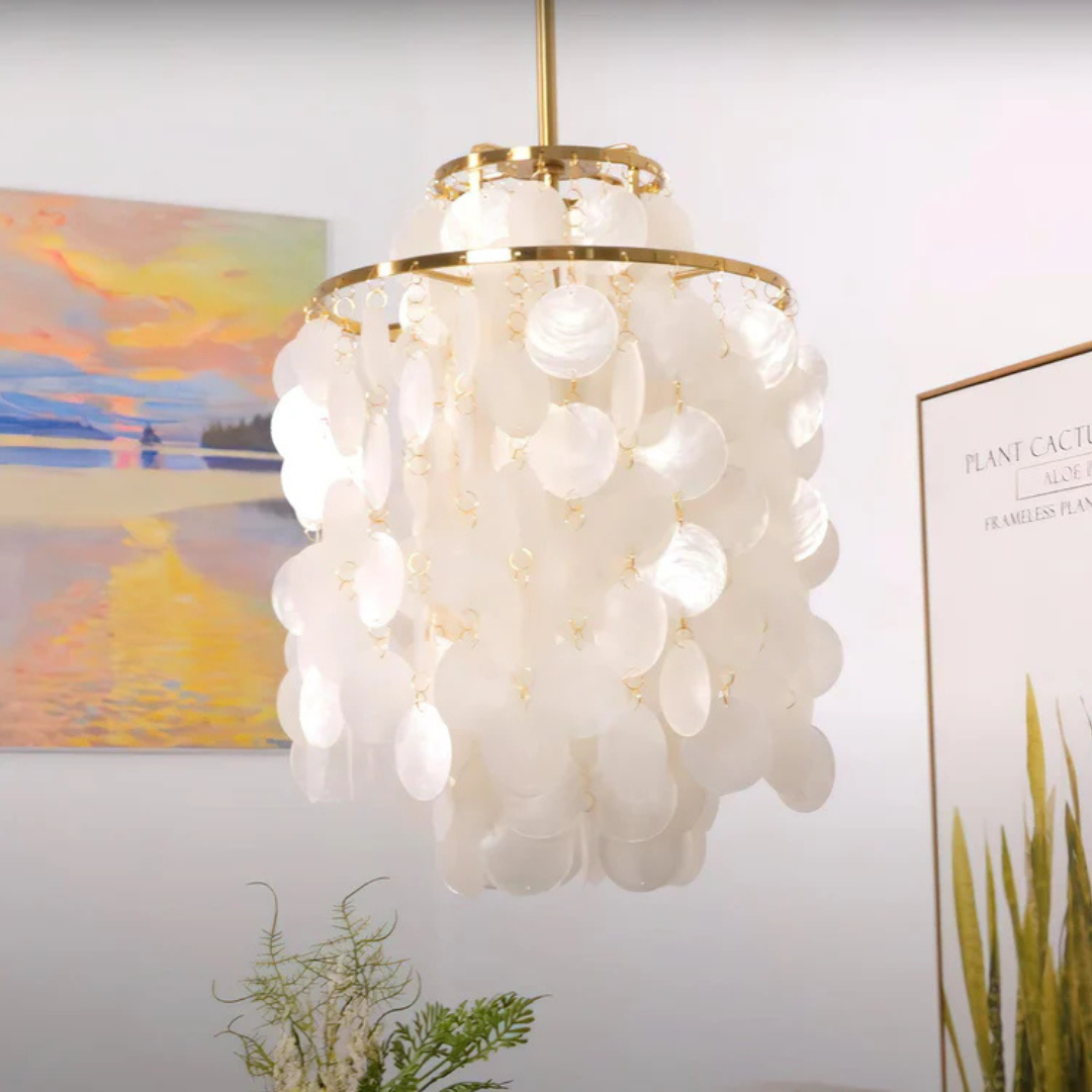 Stylová vintage lampa s mušlemi a přímořskou atmosférou 1