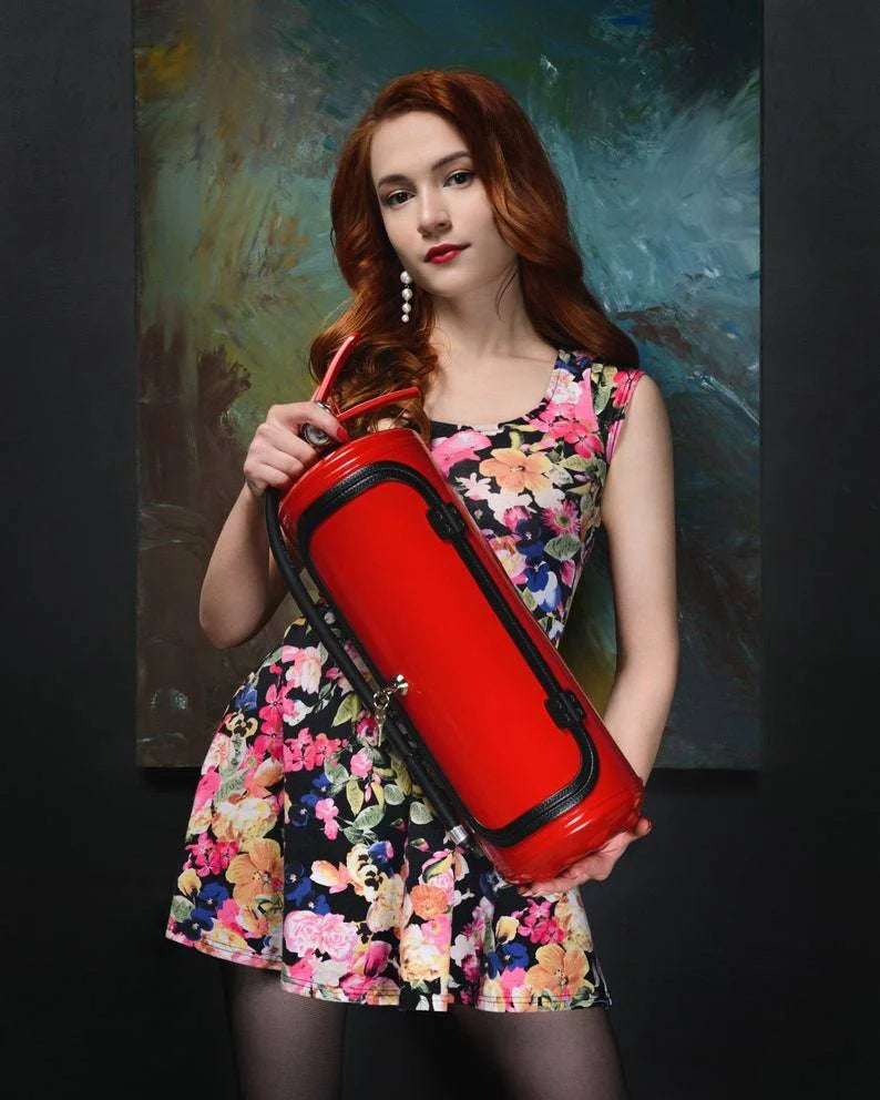 Tajný prostor na nápoje – Stylové místo pro uložení nápojů a sklenic 6