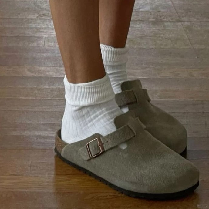 Unisex kožené sandály v hnědé barvě z pravé kůže, navržené s pohodlným ergonomickým 3