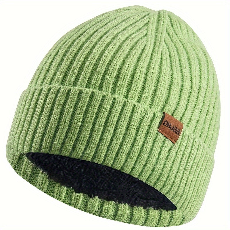 Útulná pletená zimní sada doplňků s čepicí, šálou a rukavicemi – silné, teplé materiály pro maximální pohodlí a styl 7