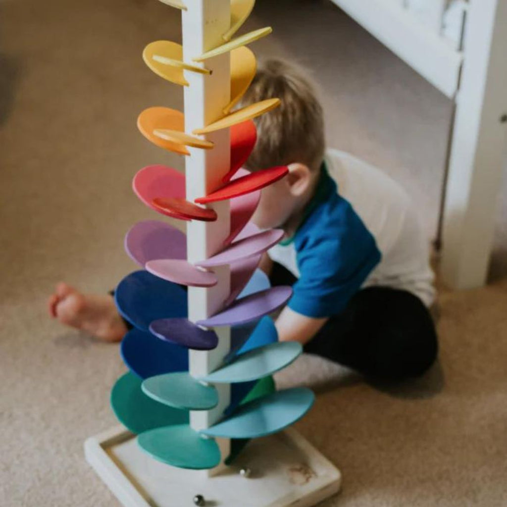 Věž zvuků a barev pro každé batole 4