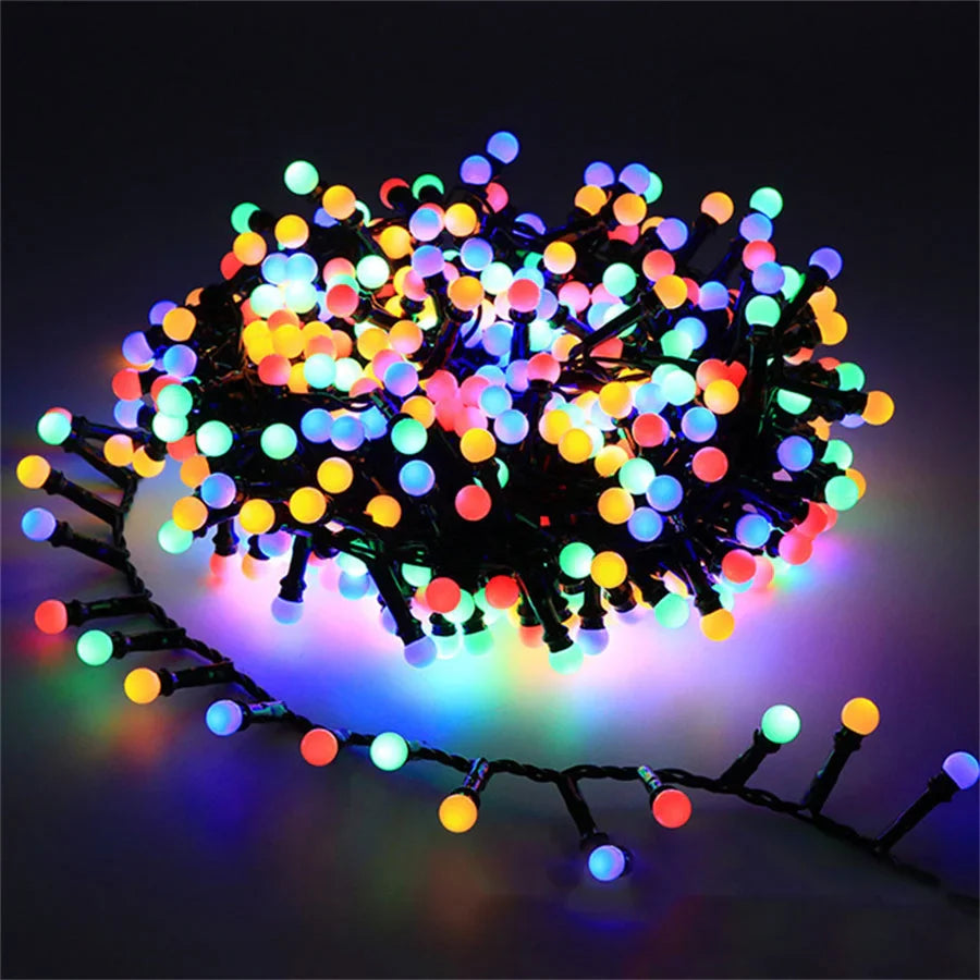 Voděodolné LED světelné řetězy do zahrady a na terasu – AquaGlow 0