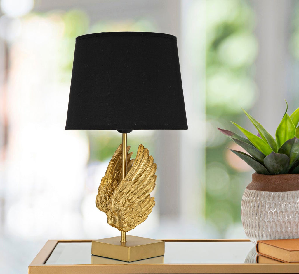 Vyřezávaná stolní lampa s tmavým stínidlem a zlatými akcenty – elegantní lampa do obývacích pokojů a ložnic 3