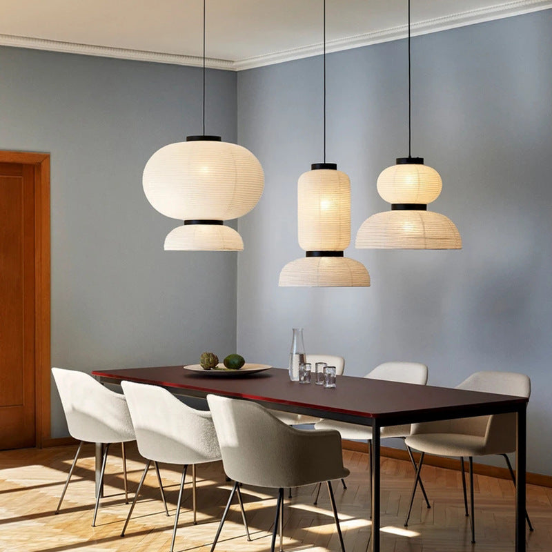 Výškově nastavitelná závěsná lampa do obývacího pokoje Wabi Sabi – kovová a látková, ideální pro osvětlení nad stolem 3