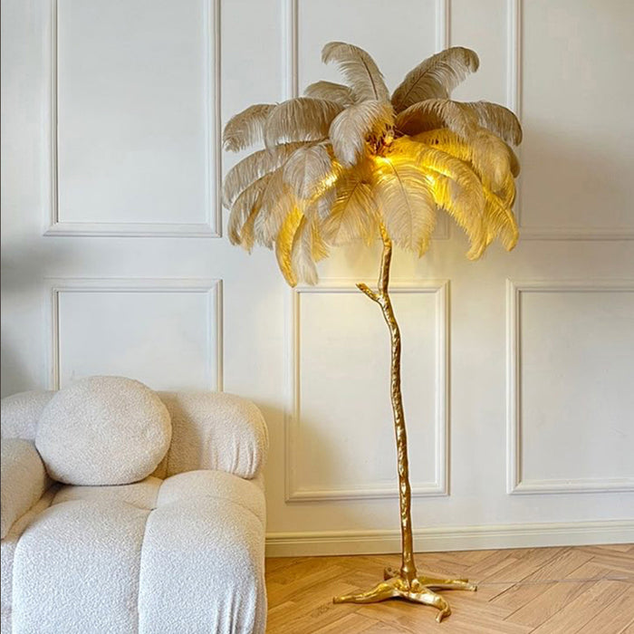 Vysoká lampa z peří, která vnese luxus do každého interiéru! 2