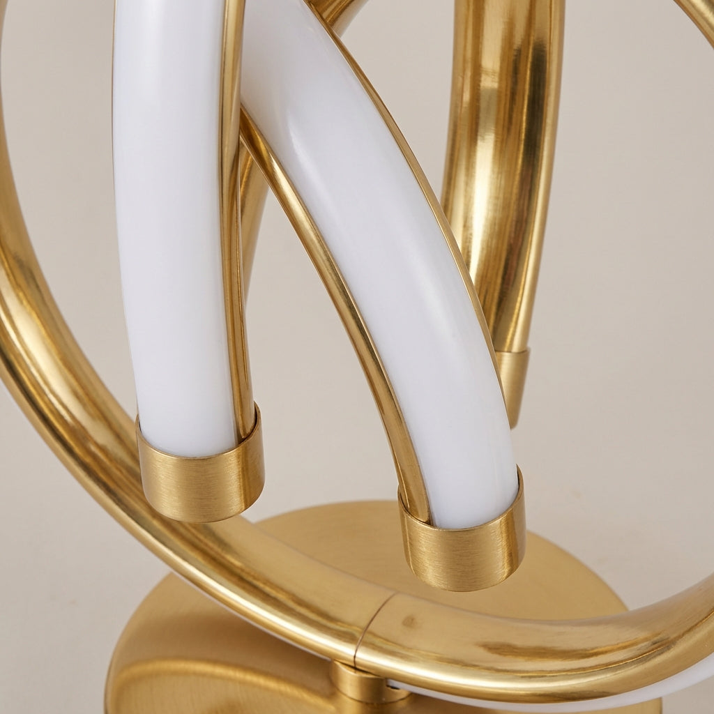 Zakřivená LED stolní lampa s kompaktní základnou – moderní design s teplým světlem 3