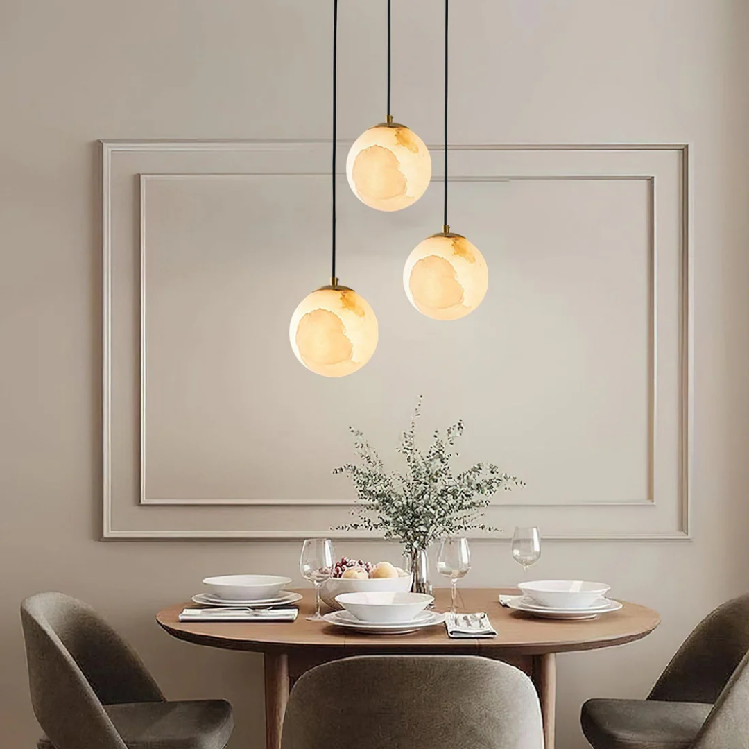Závěsná lampa z alabastru s měkkým teplým světlem – Elegantní design pro obývací pokoj, ložnici, průměr 10/12/15 cm 1