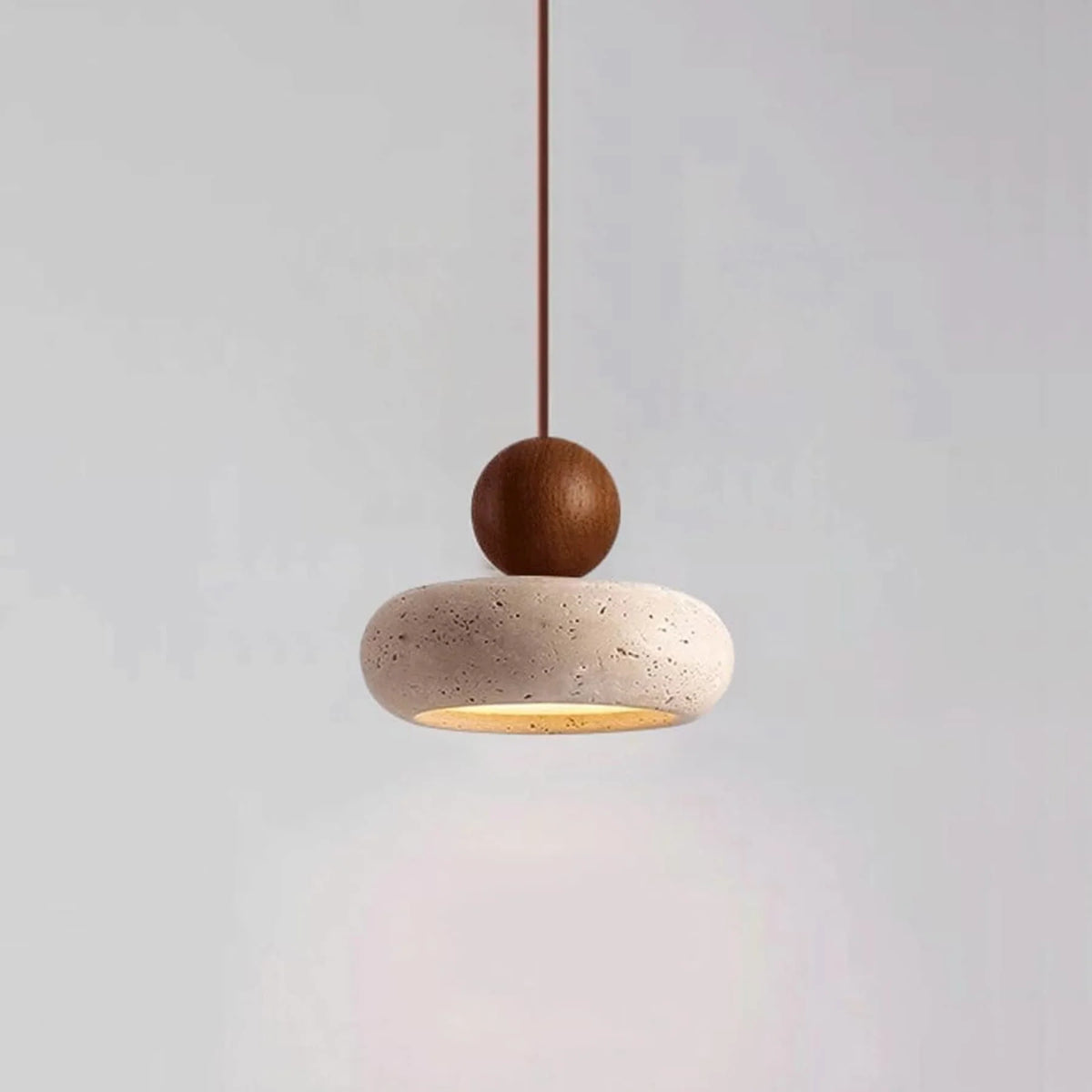 Závěsné svítidlo s teplým LED světlem, kombinující dřevo a beton, moderní design, roz 2